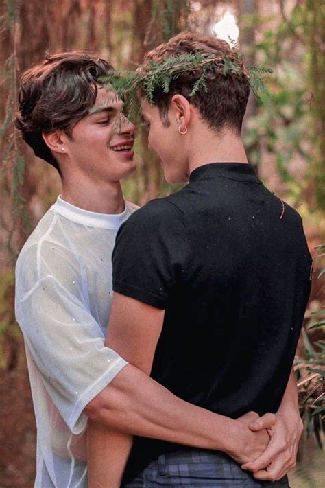 Aesthetic Guys Couples Intimate Cute Gay Couples Wattpad La S Lection Kiera Cass Beautiful