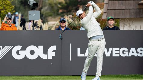 Johnson Dechambeau Share Lead At Liv Golf Las Vegas With Rahm 2 Strokes Back With Day Left Johnson Dechambeau Share Lead At Liv Golf Las Vegas With Rahm 2 Strokes Back With Day Left
