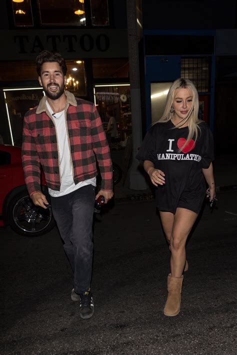 Tana Mongeau And Jeff Wittek Night Out In Los Angeles 10 02 2022 Tana Mongeau And Jeff Wittek Night Out In Los Angeles 10 02 2022